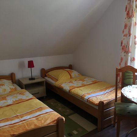 Villa Aurelia Pokoje Goscinne I Domki Letniskowe 미엘렌코 외부 사진