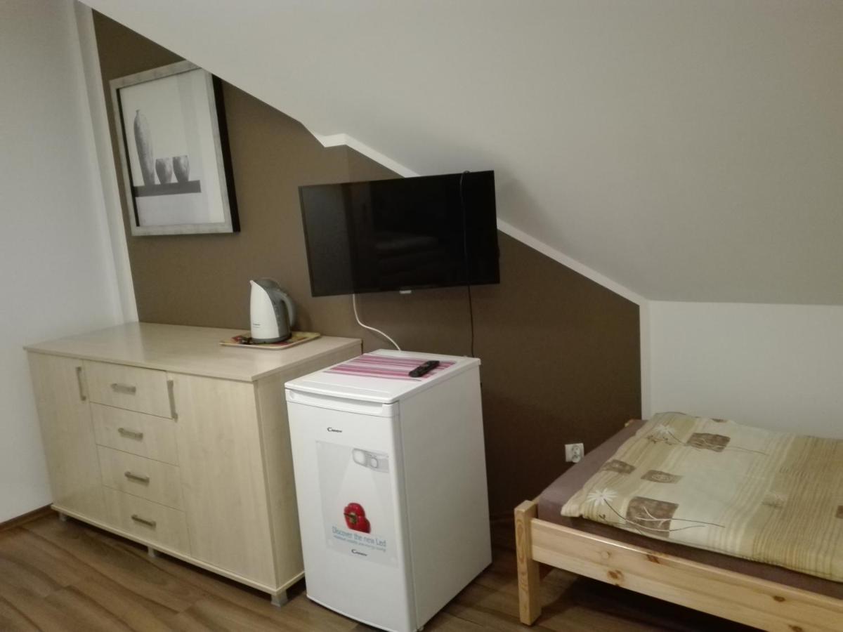 Villa Aurelia Pokoje Goscinne I Domki Letniskowe 미엘렌코 외부 사진