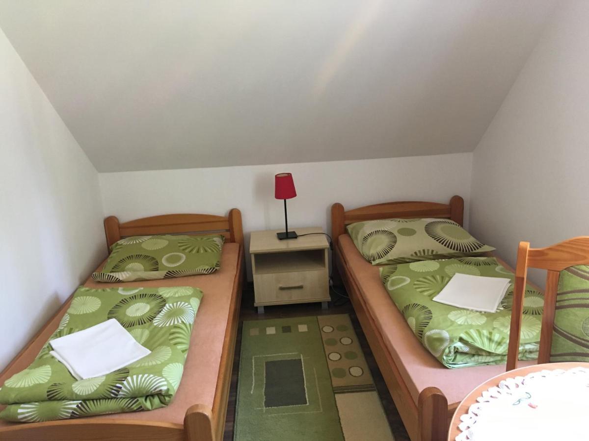 Villa Aurelia Pokoje Goscinne I Domki Letniskowe 미엘렌코 외부 사진
