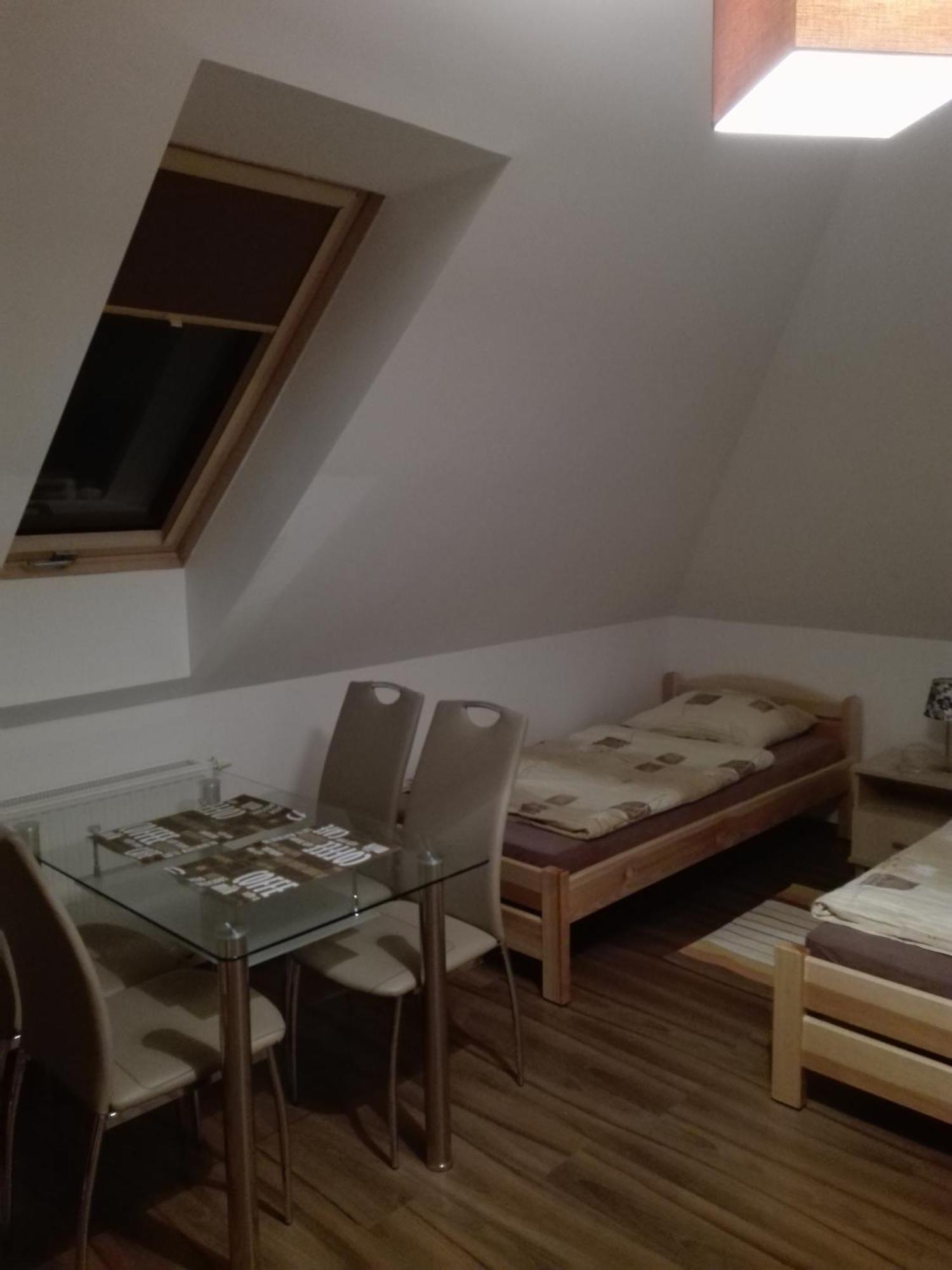 Villa Aurelia Pokoje Goscinne I Domki Letniskowe 미엘렌코 외부 사진