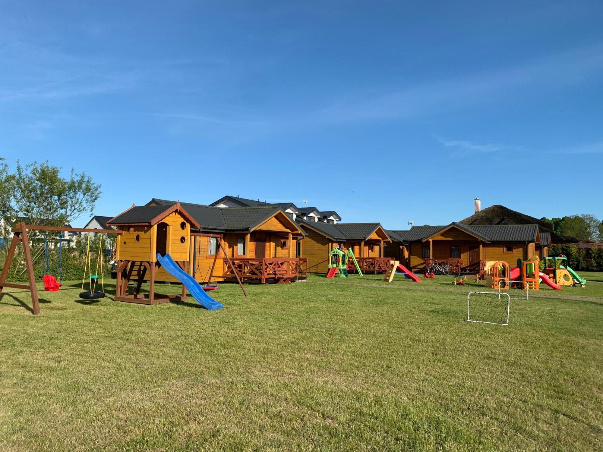 Villa Aurelia Pokoje Goscinne I Domki Letniskowe 미엘렌코 외부 사진