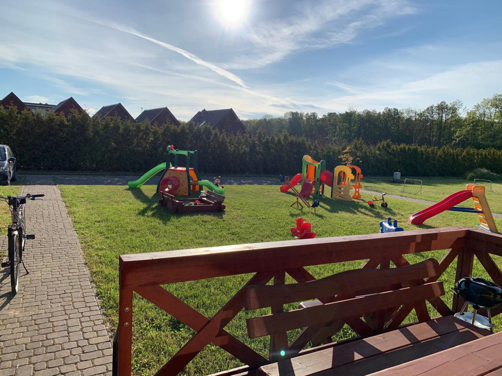 Villa Aurelia Pokoje Goscinne I Domki Letniskowe 미엘렌코 외부 사진