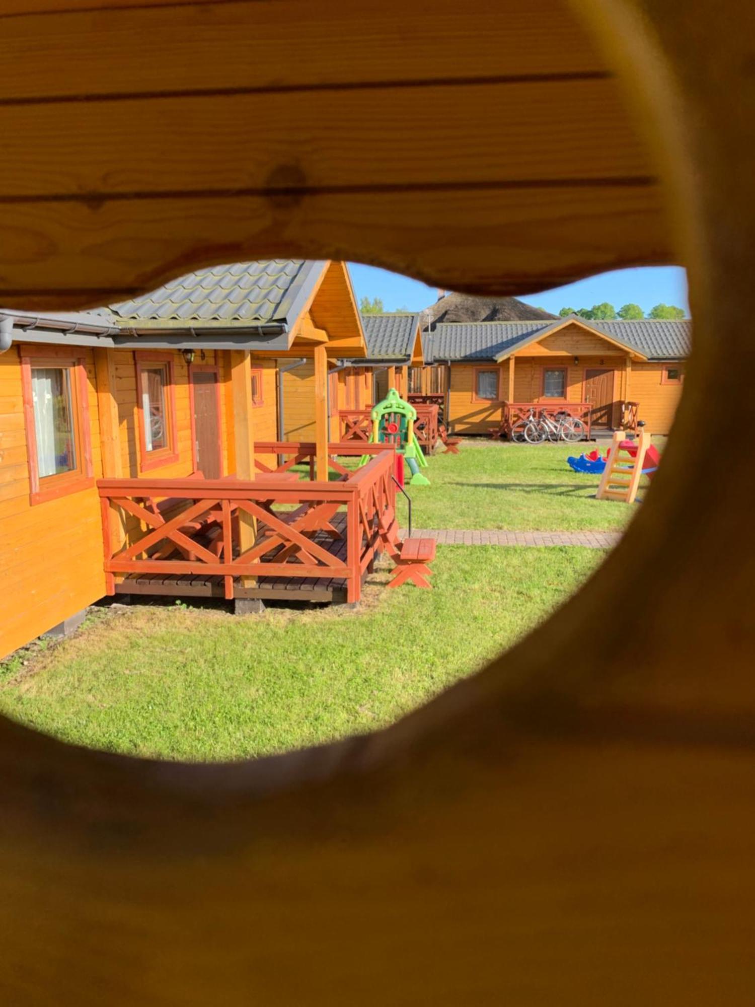 Villa Aurelia Pokoje Goscinne I Domki Letniskowe 미엘렌코 외부 사진
